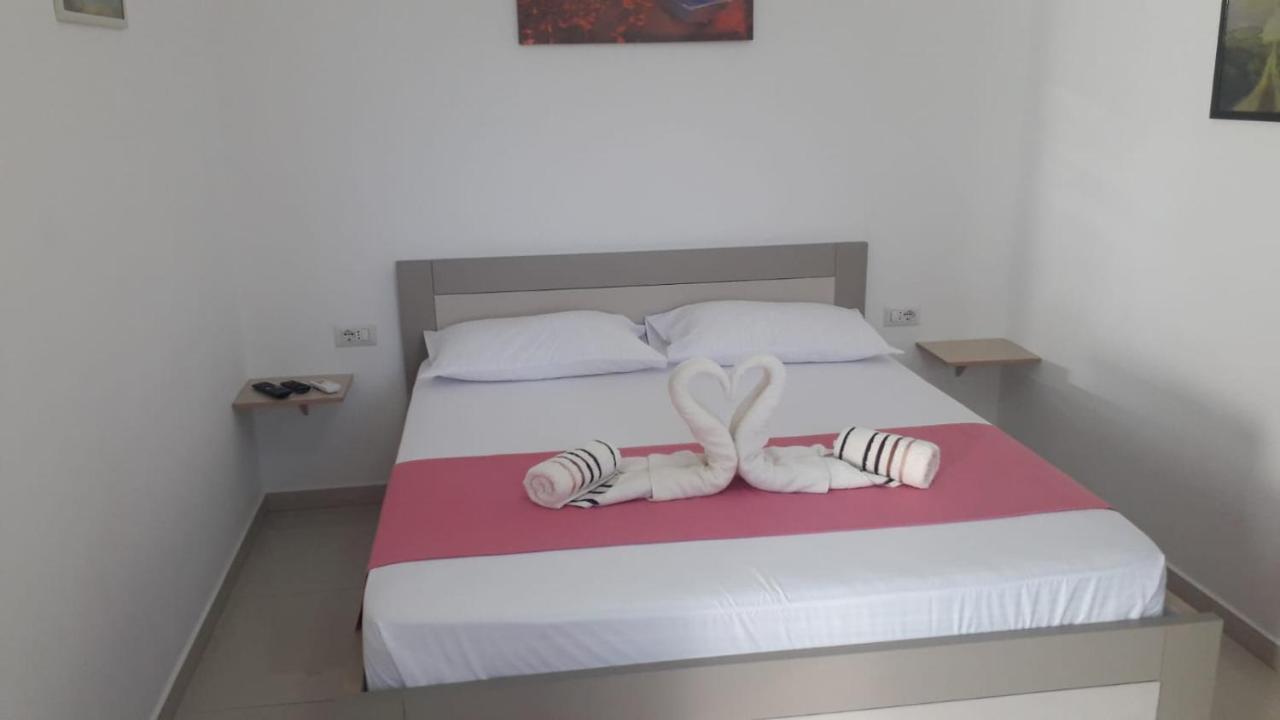Vila Juna Ksamil Kültér fotó